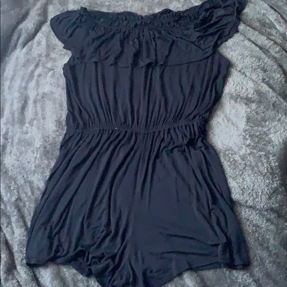 Black romper - Picture 1 of 2